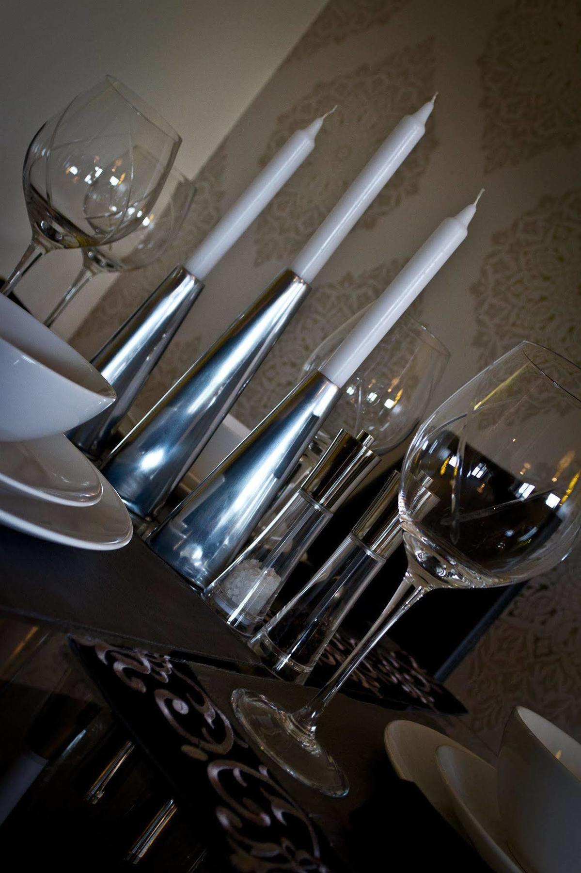 The Lindley Suite - Simple2Let Serviced Apartments Huddersfield Esterno foto